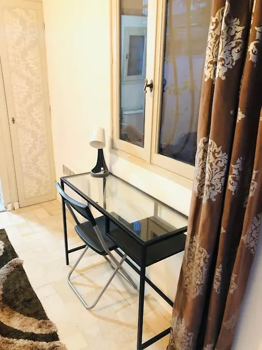 Apartment Proche Plages Juan Les Pins Petit Studio Dans Villa Antibes