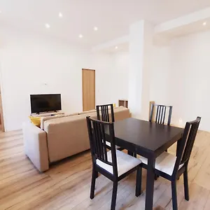 Apartment T2 Centre-ville Spacieux Lumineux, Antibes